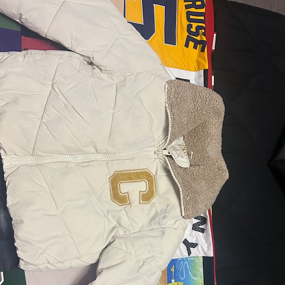 Zara White Jacket with Tan Sherpa Collar
